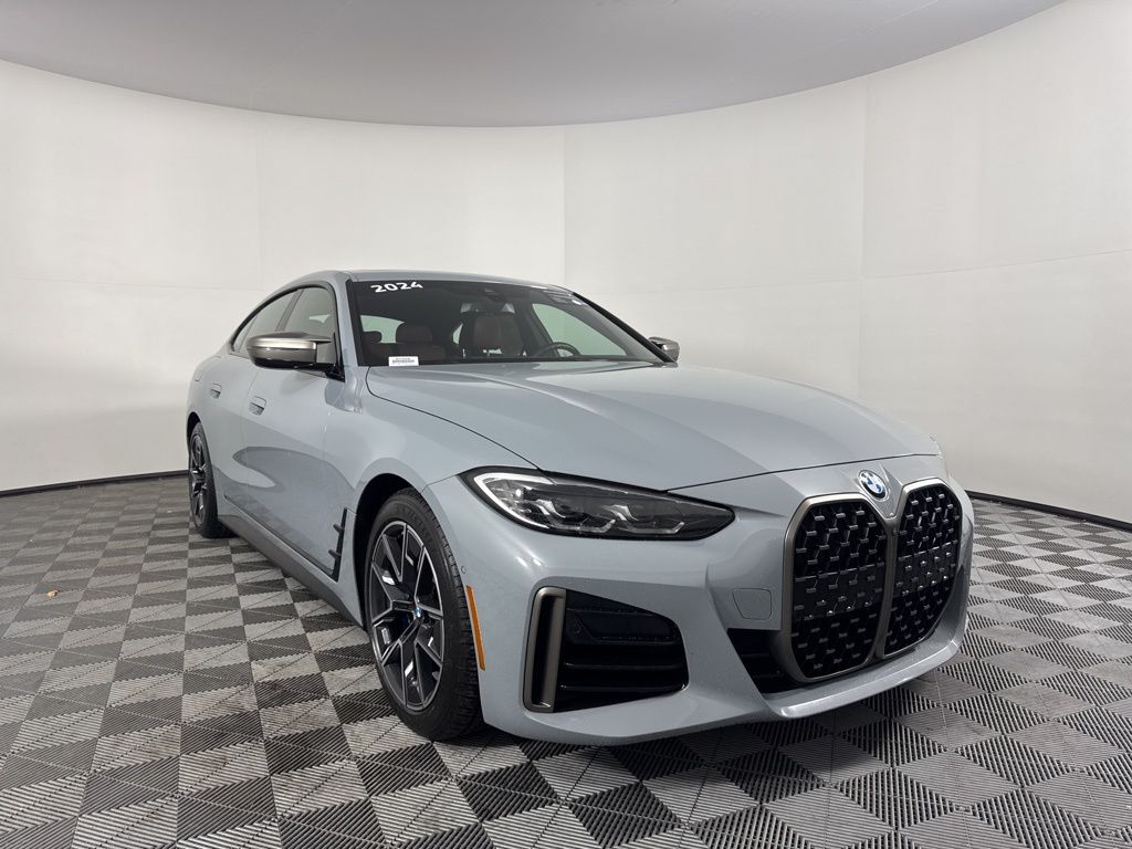 Thumbnail: 2024 BMW 4 Series - 3