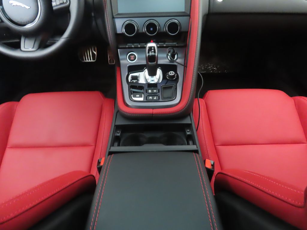 Thumbnail: 2022 Jaguar F-Type - 17