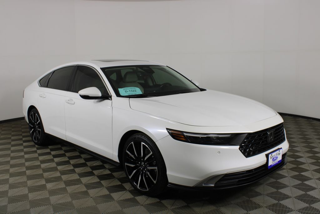 2023 Honda Accord Hybrid Touring FWD