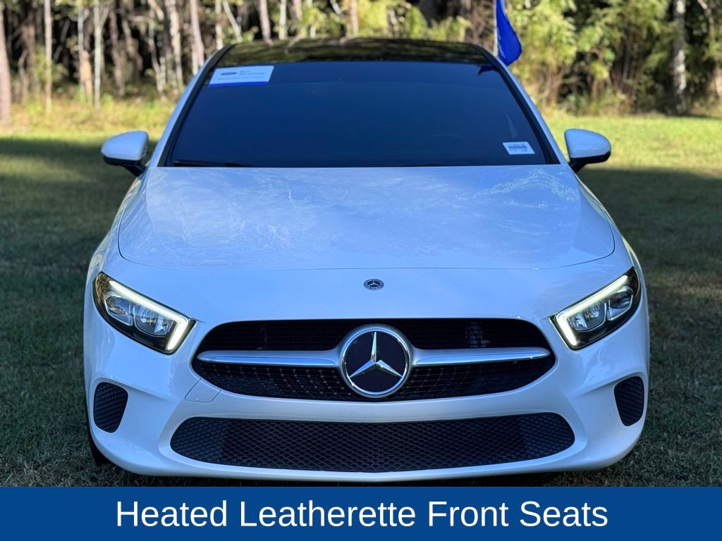2022 Mercedes-Benz A 220 