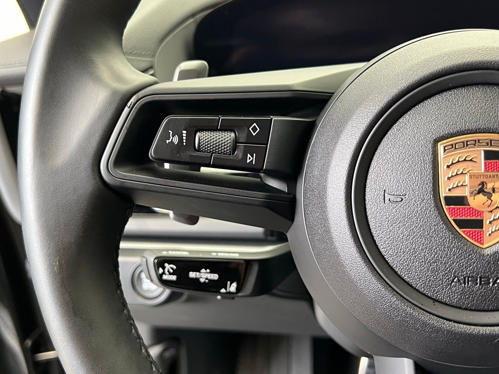 Thumbnail: 2025 Porsche Panamera - 8