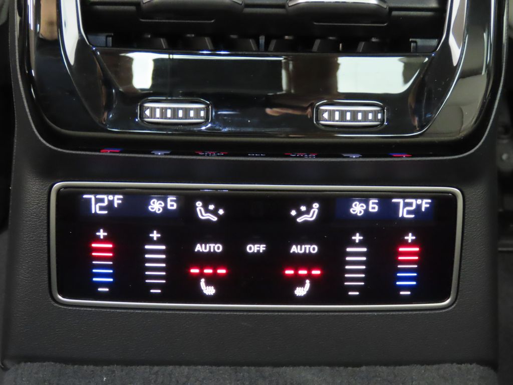 Thumbnail: 2026 Audi A6 - 24