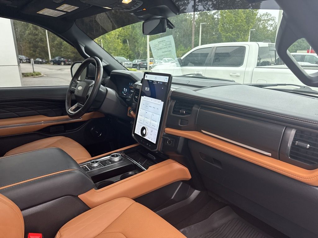 2023 Ford Expedition Platinum