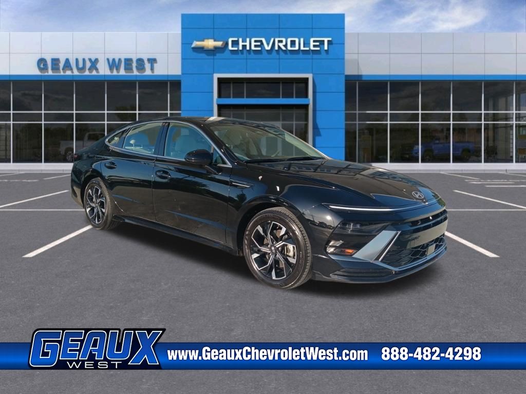 Abyss Black 2025 Hyundai Sonata SEL FWD Sedan Front-Wheel Drive 8-Speed Automatic