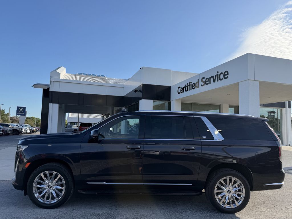 used 2023 Cadillac Escalade ESV car, priced at $72,491