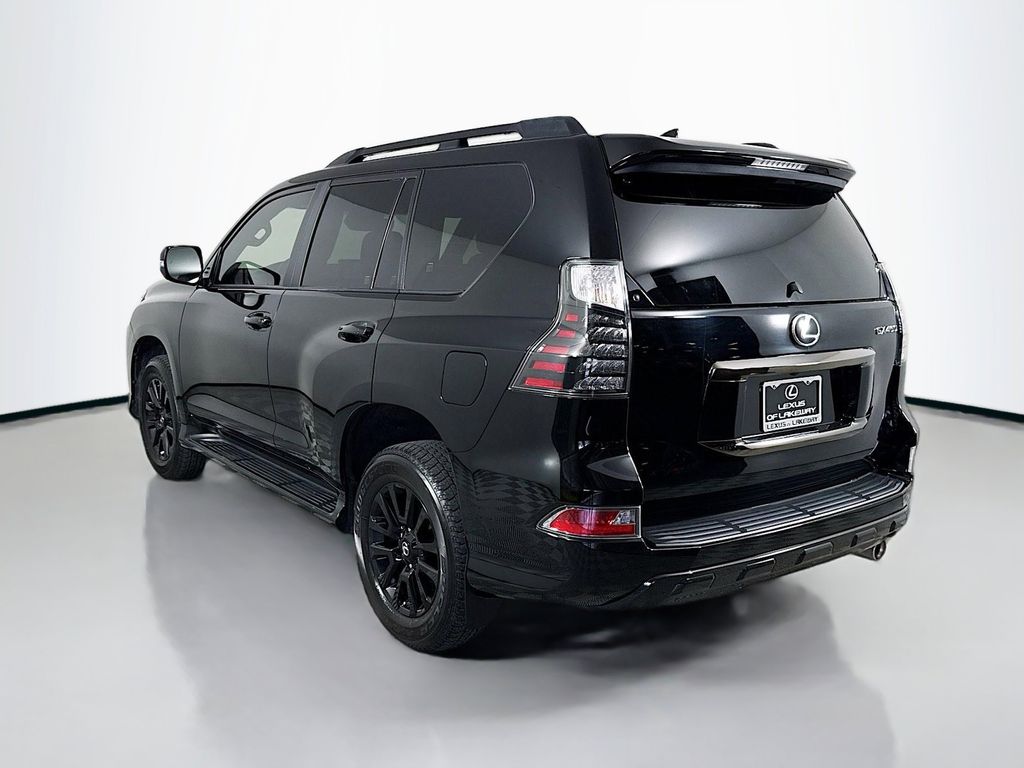 Thumbnail: 2023 Lexus GX - 7