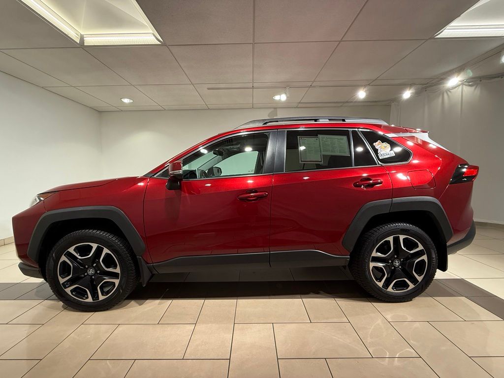 Thumbnail: 2019 Toyota RAV4 - 2
