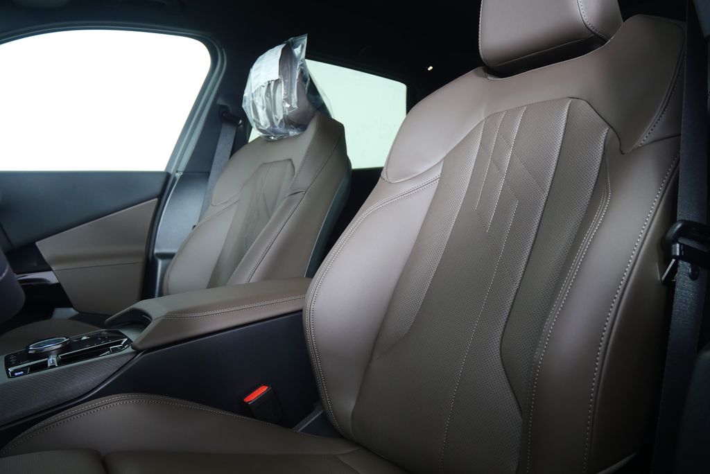 Thumbnail: 2026 BMW X3 - 11