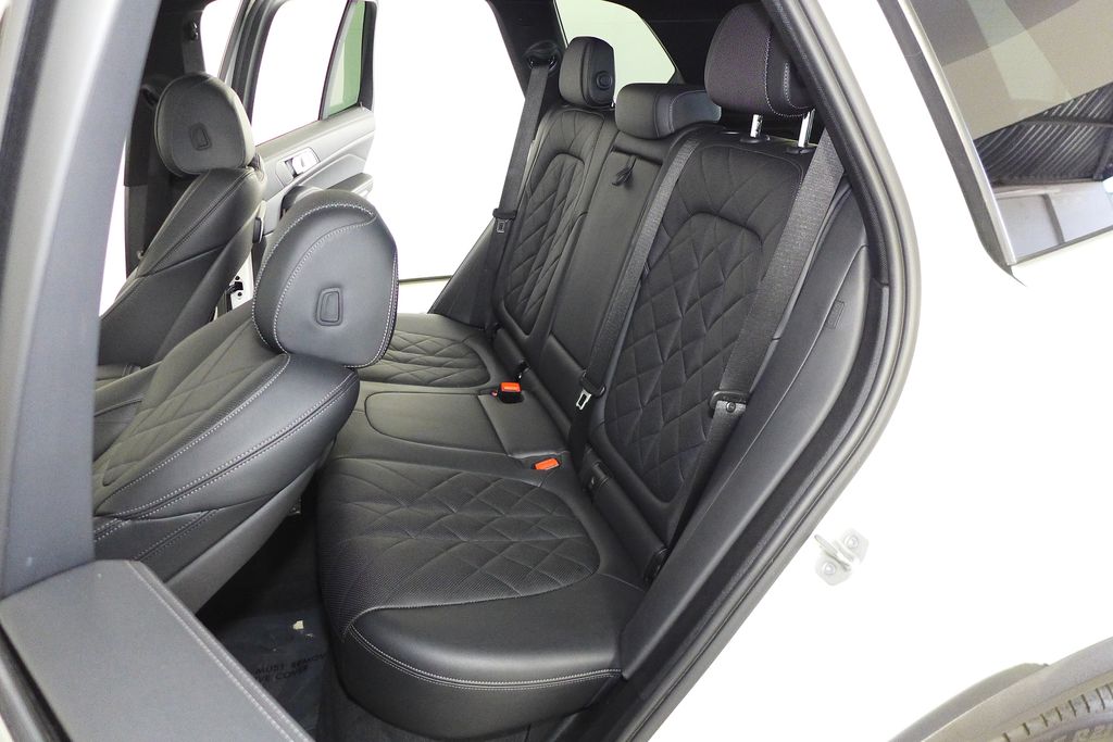 Thumbnail: 2023 BMW X5 - 20