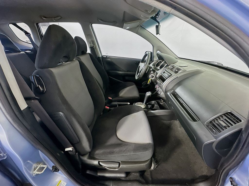 Thumbnail: 2008 Honda Fit - 24