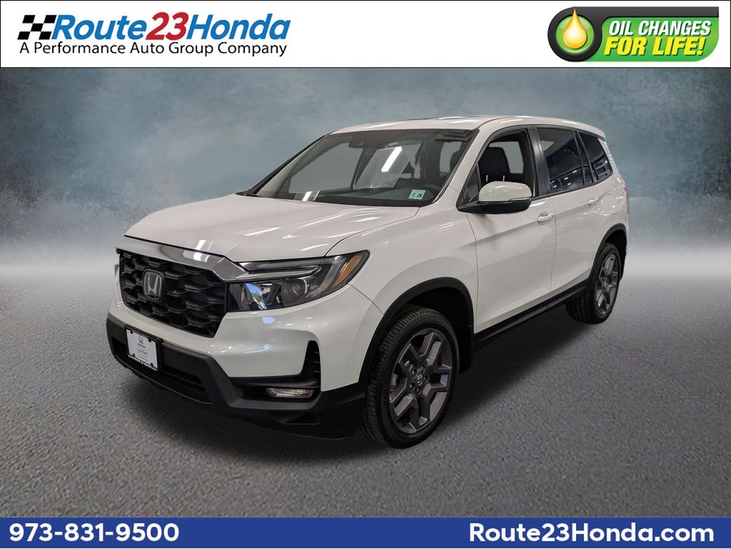 Platinum White Pearl 2023 Honda Passport SUV / Crossover All-Wheel Drive 9-Speed Automatic