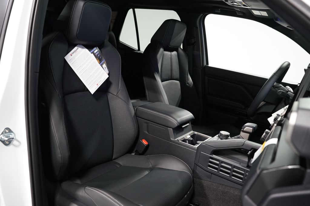 Thumbnail: 2026 Toyota 4Runner - 32