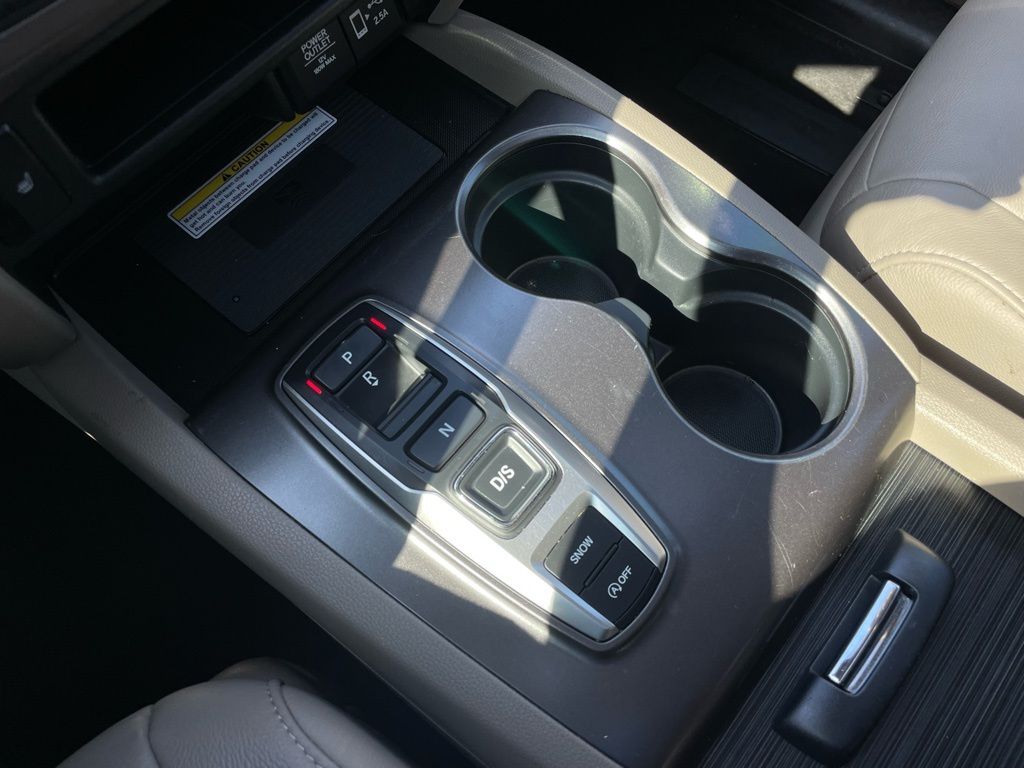 Thumbnail: 2022 Honda Pilot - 20