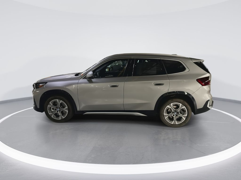 Thumbnail: 2026 BMW X1 - 5