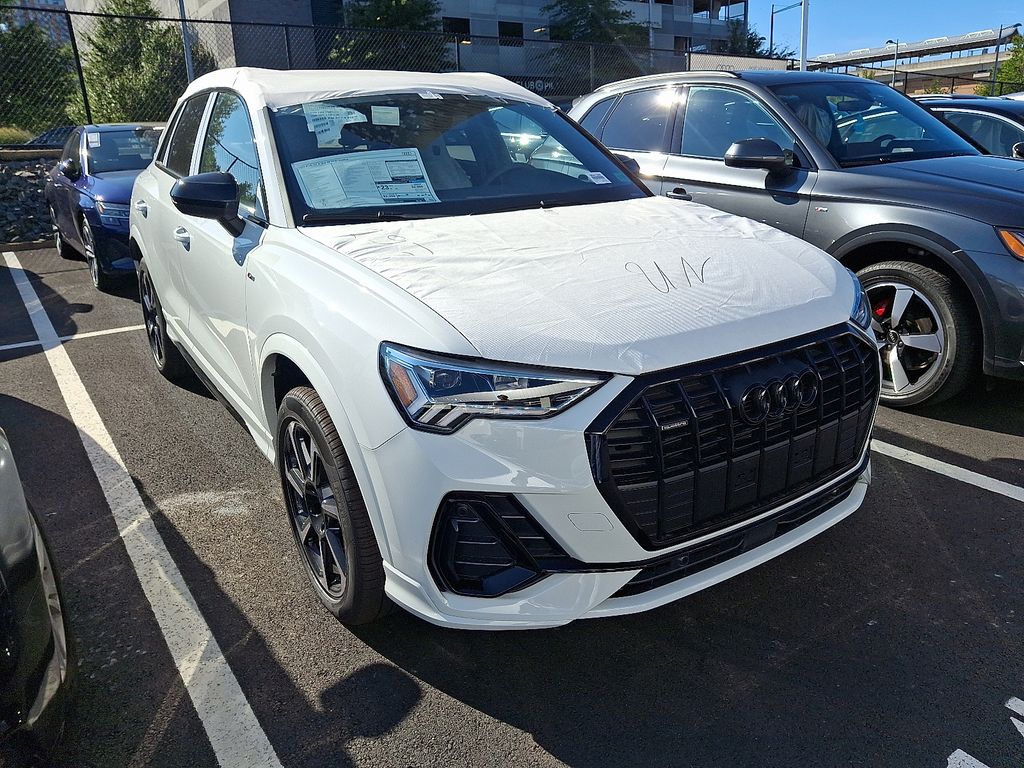 Thumbnail: 2025 Audi Q3 - 3