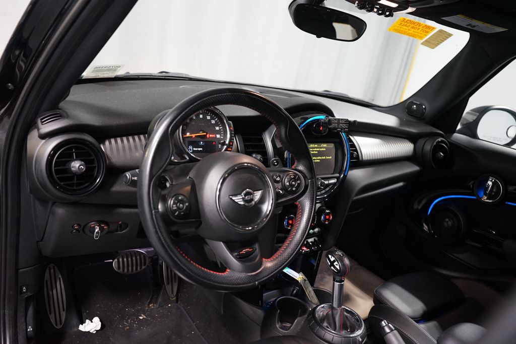 Thumbnail: 2016 MINI Cooper - 7