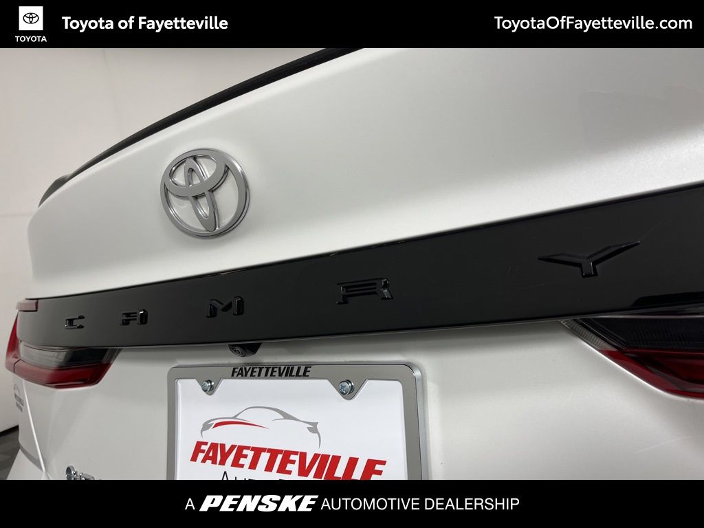 Thumbnail: 2025 Toyota Camry - 10