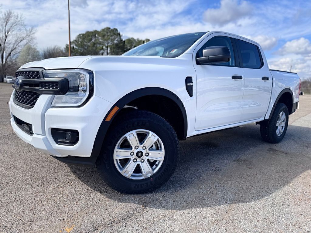 Oxford White 2025 Ford Ranger XL SuperCrew RWD Pickup Truck 4X2 Automatic