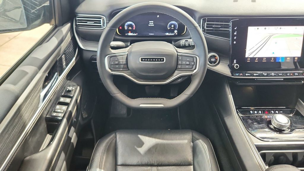 2023 Jeep Wagoneer