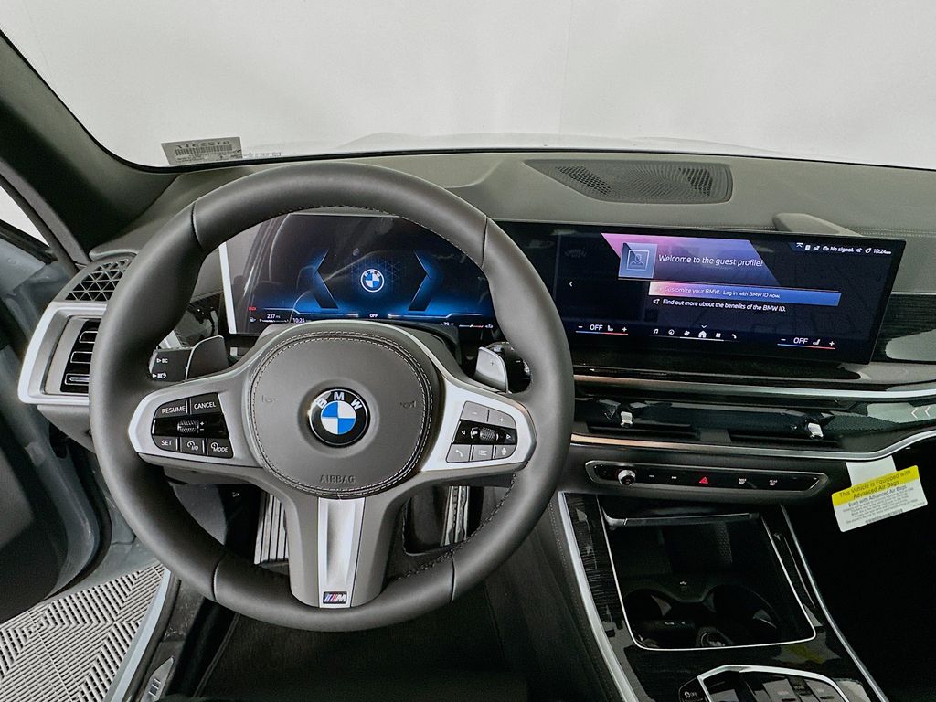 Thumbnail: 2026 BMW X5 - 10