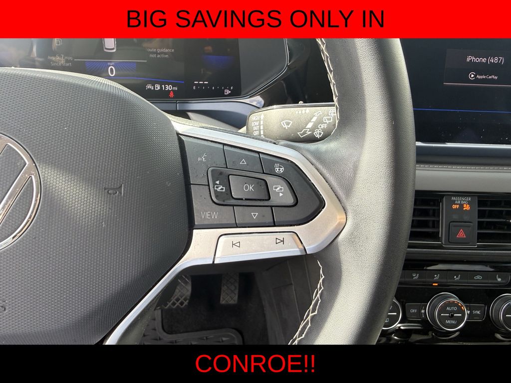 2024 Volkswagen Taos 1.5T SE  at DeMontrond Auto Country