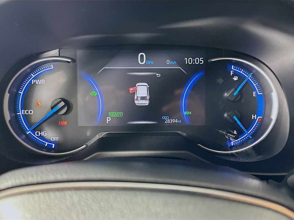 Thumbnail: 2021 Toyota RAV4 - 12