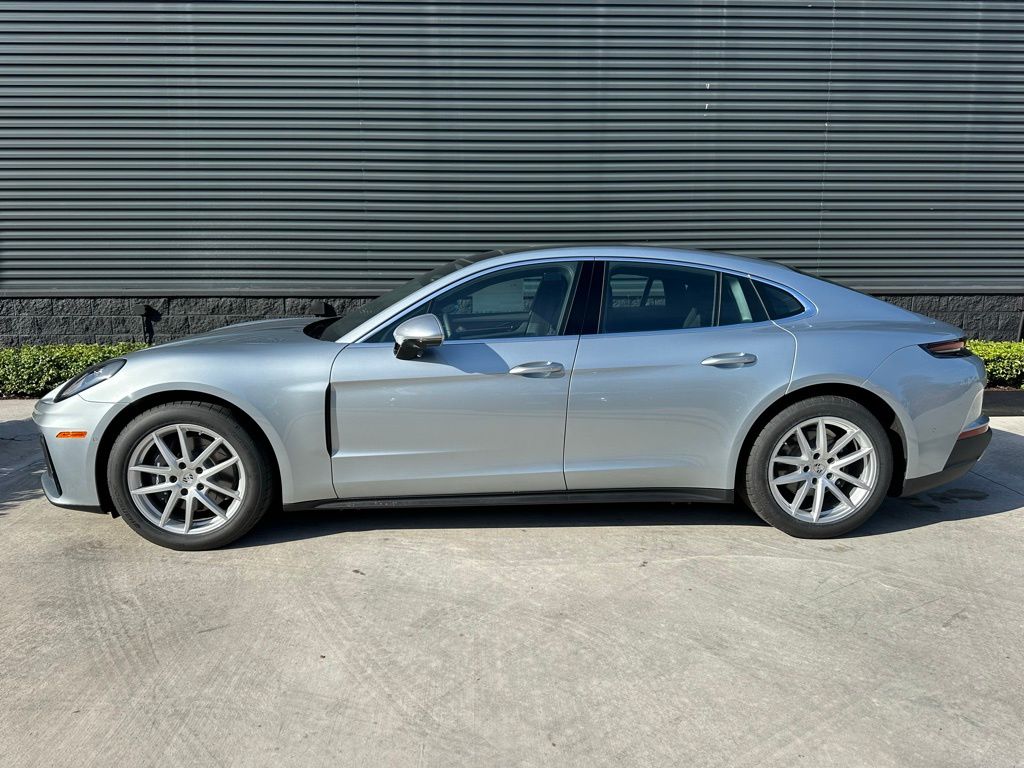 Thumbnail: 2026 Porsche Panamera - 2