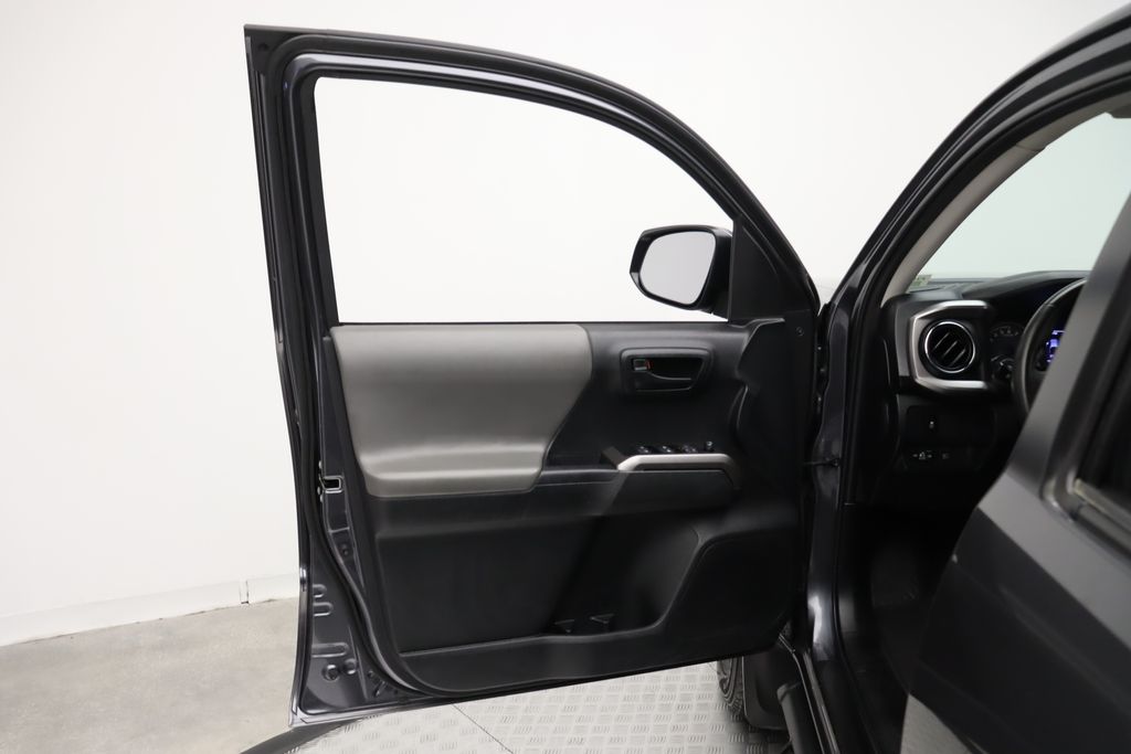 2023 Toyota Tacoma SR5 16