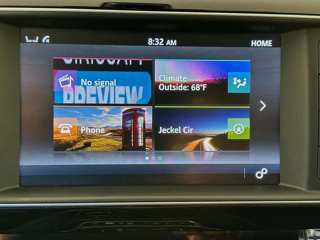 Thumbnail: 2017 Jaguar F-Pace - 15