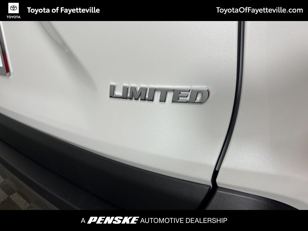 Thumbnail: 2025 Toyota RAV4 - 16