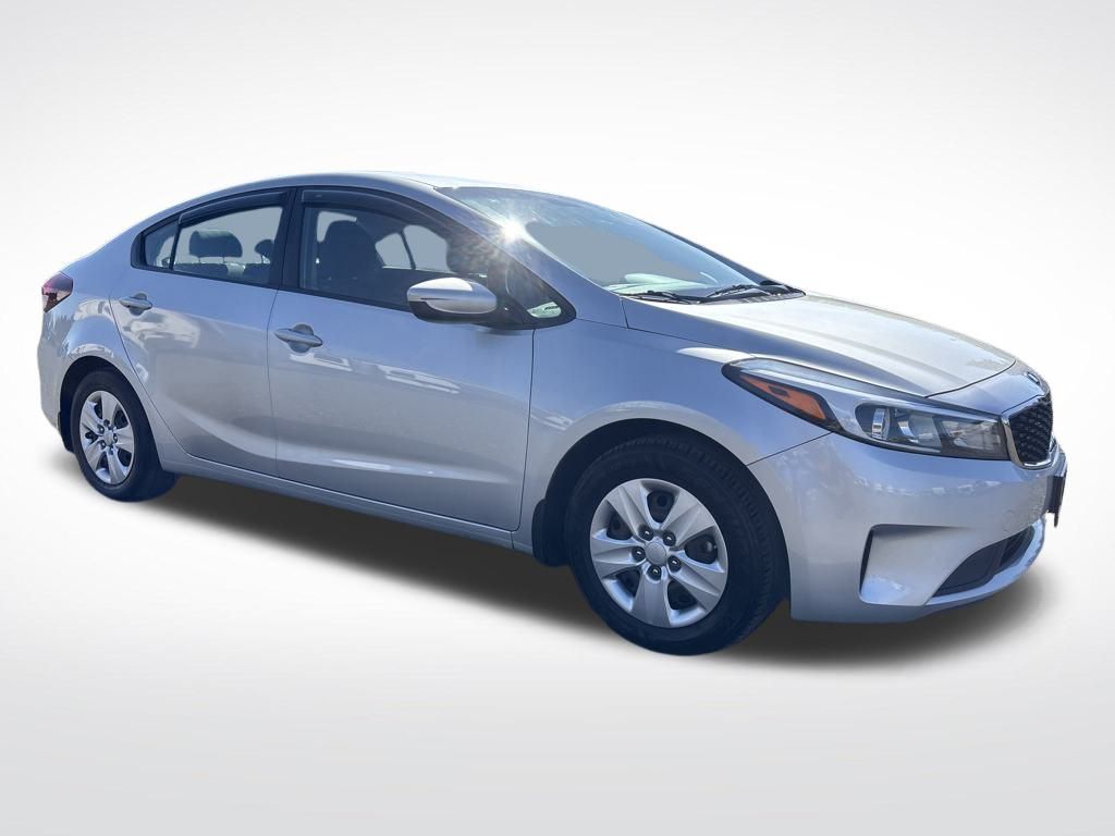 2017 Silky Silver Kia Forte LX FWD Sedan
