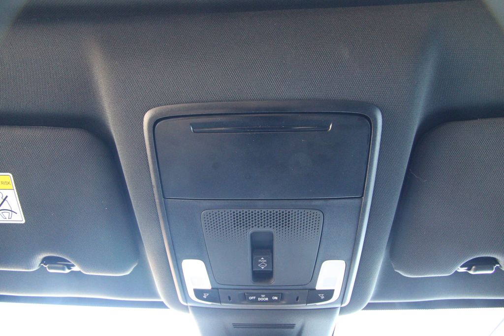 Used 2025 Honda CR-V Hybrid SUV