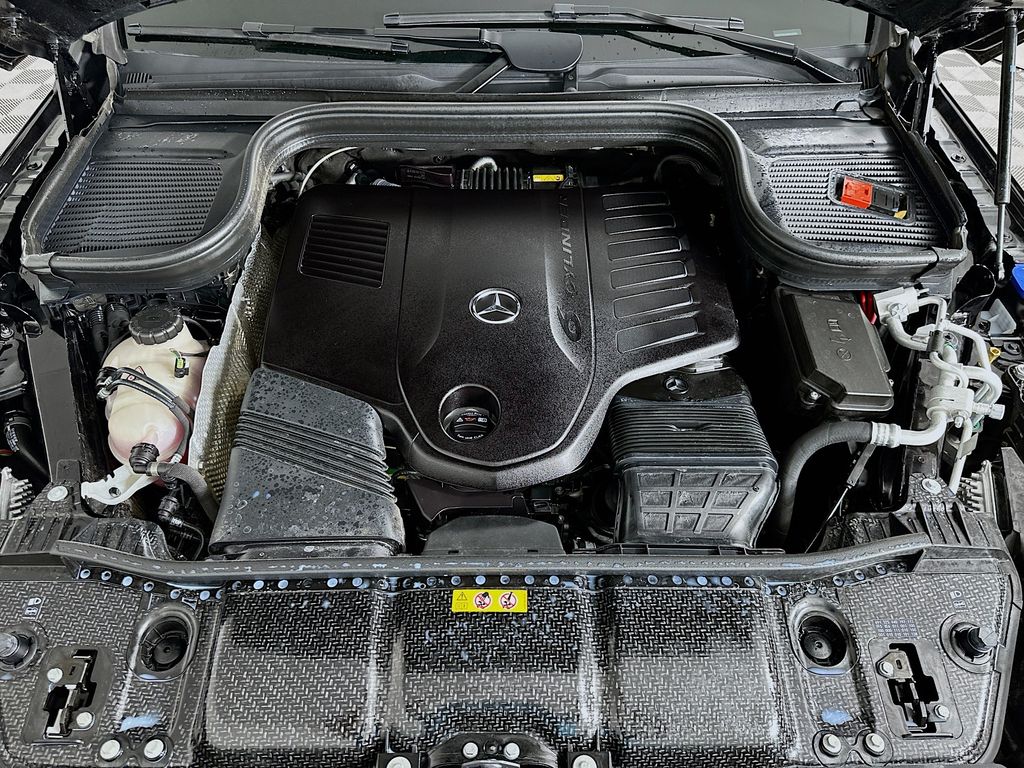 Thumbnail: 2025 Mercedes-Benz GLS - 31