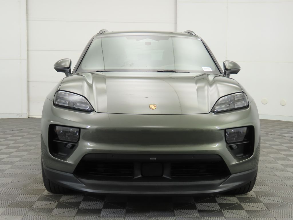 Thumbnail: 2025 Porsche Macan - 10