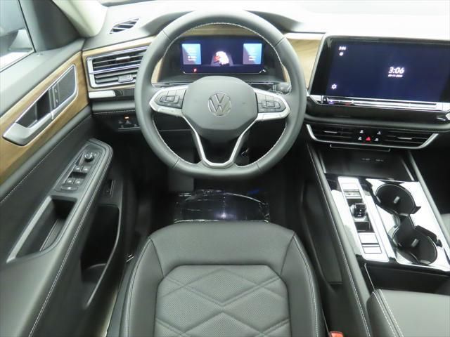 Thumbnail: 2026 Volkswagen Atlas - 10