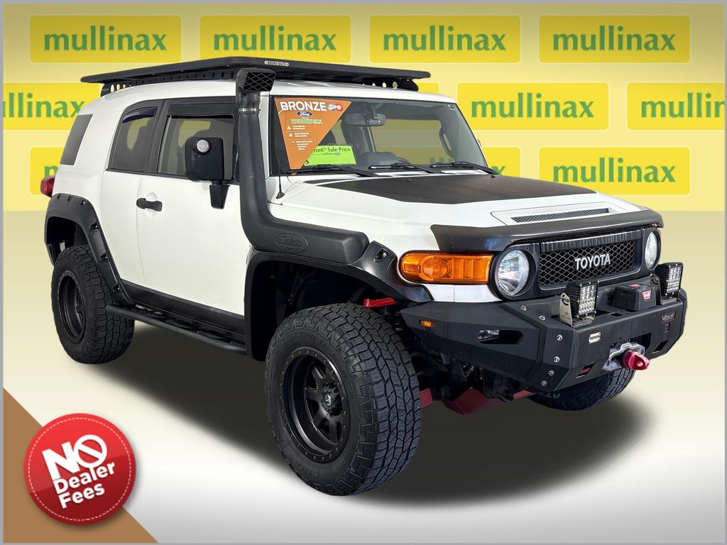 2014 Toyota FJ Cruiser Iceberg SUV/Crossover Todo terreno 5 velocidades Automática