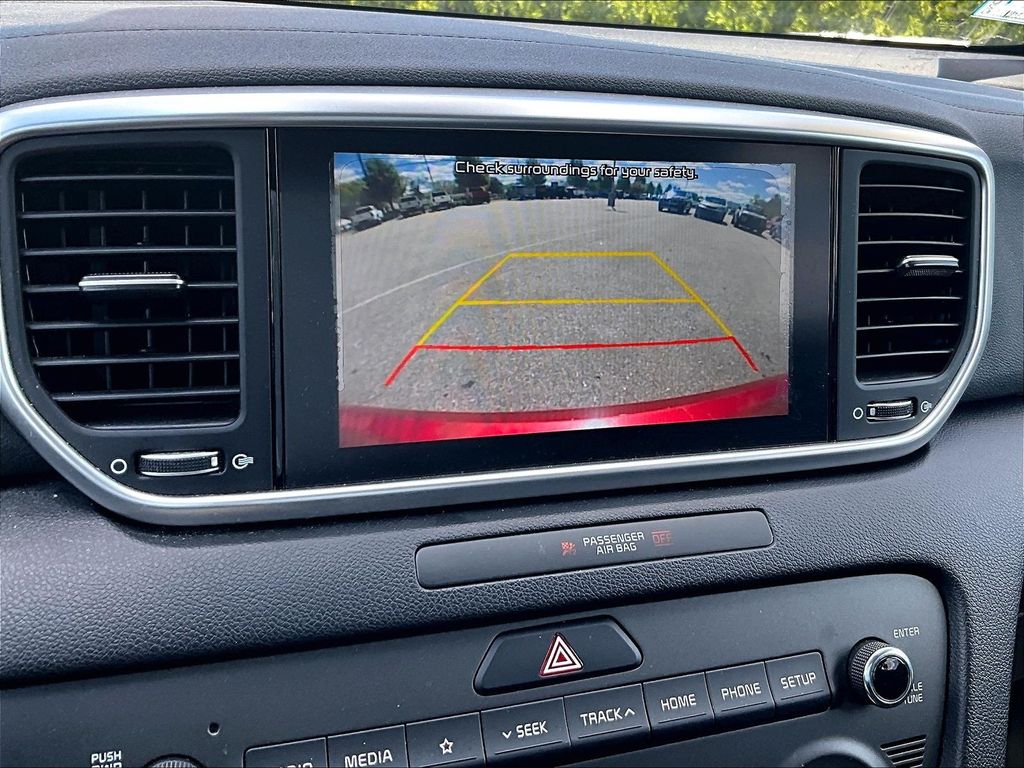 2020 Kia Sportage — photo 19