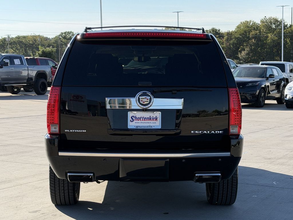Used 2014 Cadillac Escalade SUV
