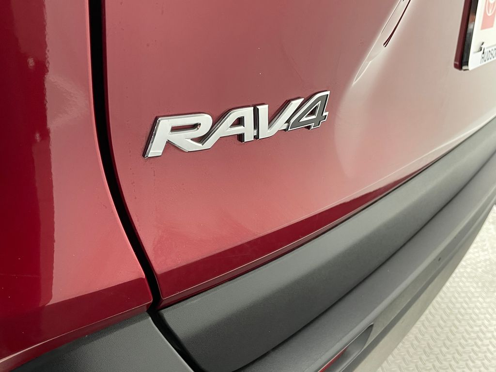 Thumbnail: 2023 Toyota RAV4 - 10