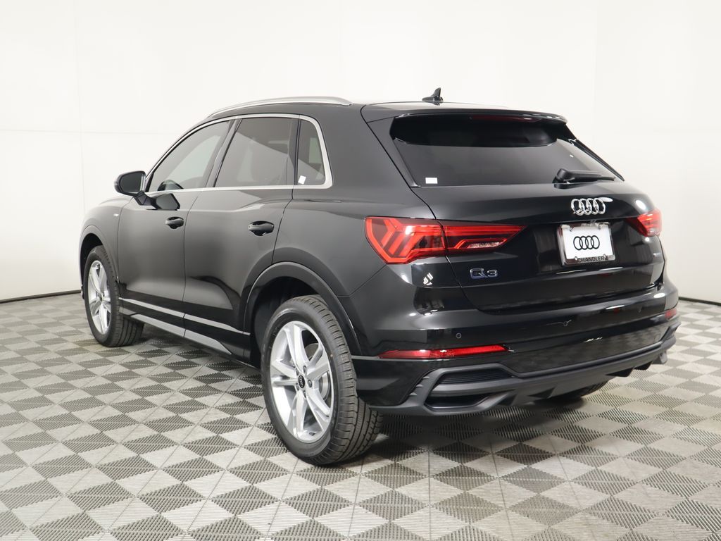 2024 Audi Q3  8