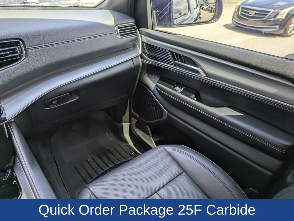 2024 Jeep Wagoneer Series II Carbide 4x2