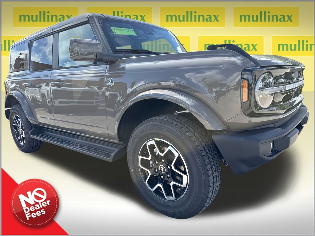 2025 Ford Bronco 4-Door Outer Banks's photo