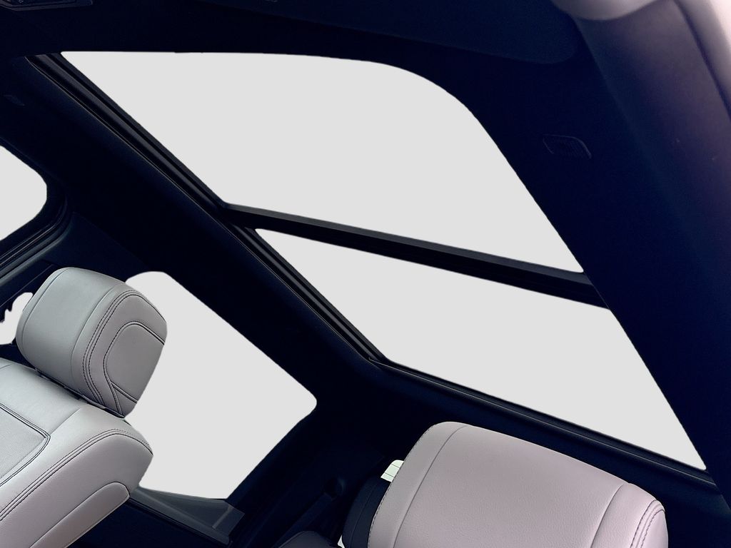 Thumbnail: 2026 Toyota Tundra - 18