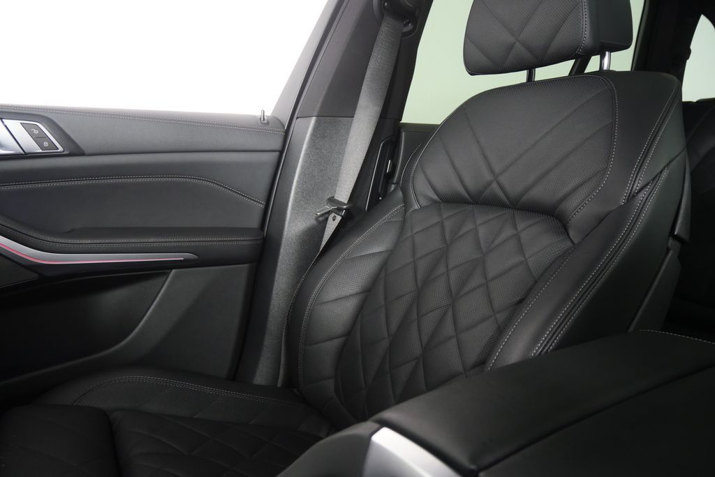 Thumbnail: 2024 BMW X5 - 26