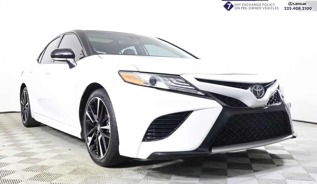 2019 Toyota Camry XSE FWD