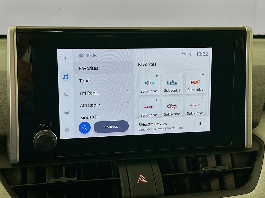 Thumbnail: 2025 Toyota RAV4 - 15