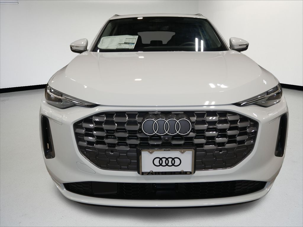 Thumbnail: 2025 Audi Q5 - 8