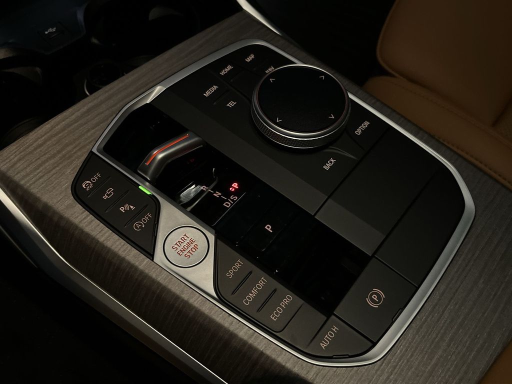 Thumbnail: 2025 BMW 3 Series - 20