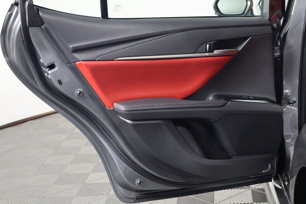 Thumbnail: 2025 Toyota Camry - 13