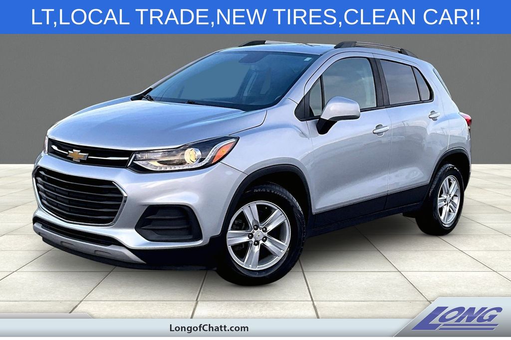 Silver Ice Metallic 2022 Chevrolet Trax SUV / Crossover Front-Wheel Drive 6-Speed Automatic
